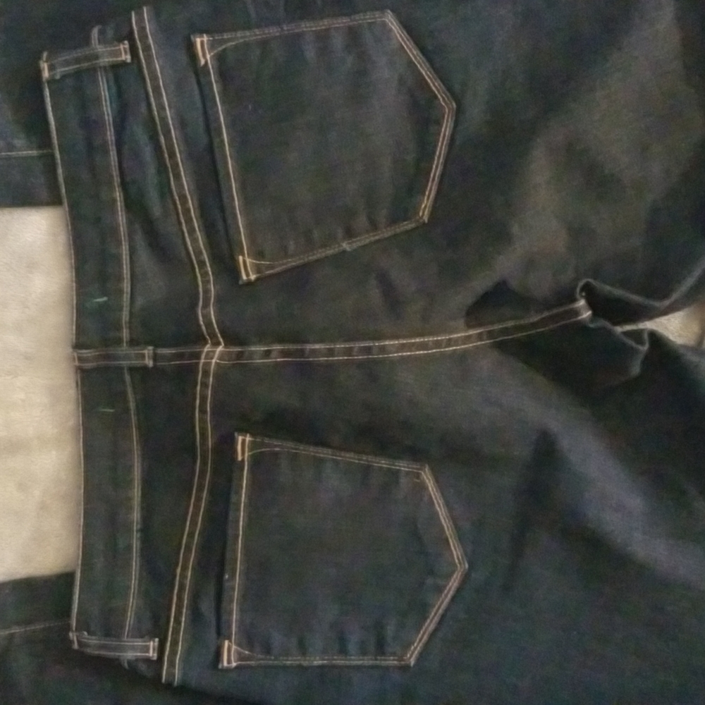 J BRAND jeans - Picture 10 of 10